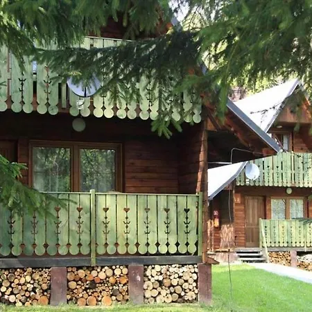 W Lesie Chalet