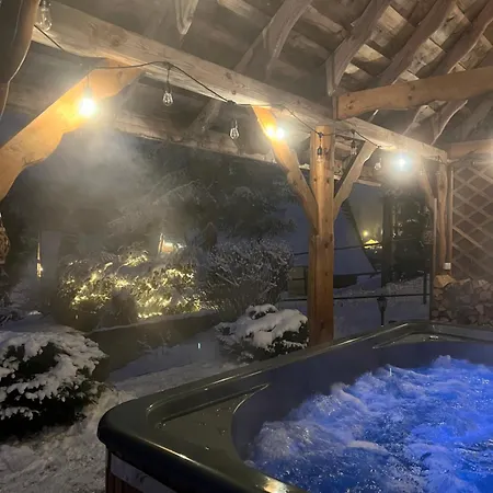 シャレー W Lesie *