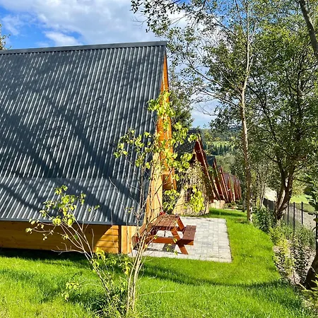 W Lesie Chalet